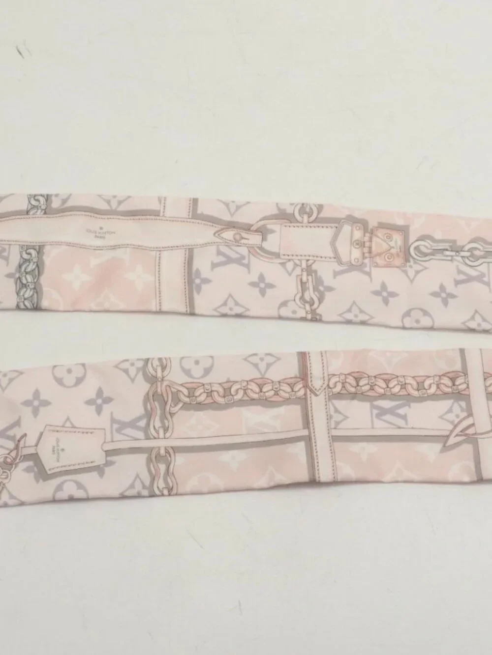 Louis Vuitton Monogram Confidential Silk Bandeau Scarf - Light Pink